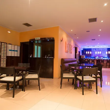 Aparthotel Magnolia *